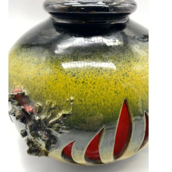 Glit Volcanic Lava Iceland MCM Tri color Pottery lantern votive Blk ,Red,yellow - Picture 2 of 7